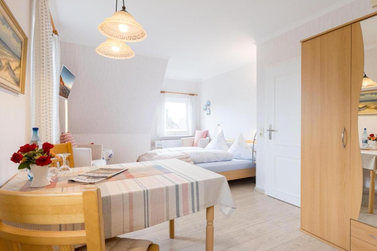 Ferienwohnungen Peters Sylt المظهر الخارجي الصورة